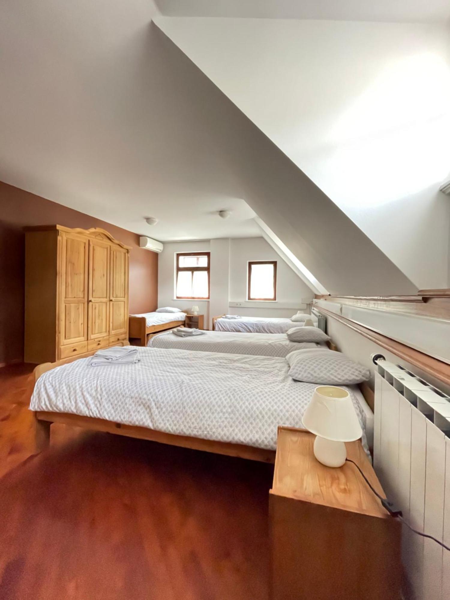 Gostisce Barbara Hotel Idrija Kültér fotó